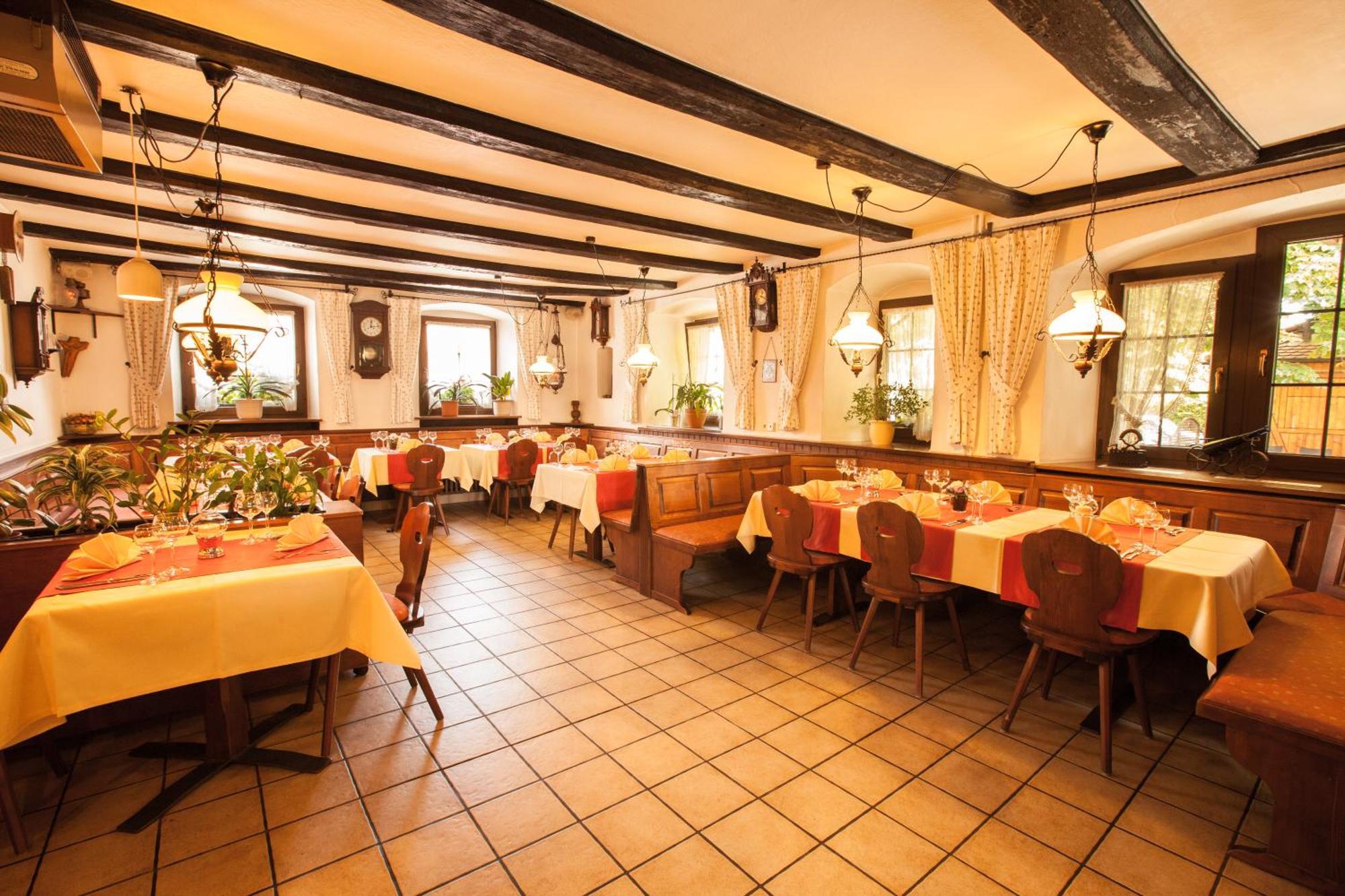 Landgasthaus Hotel Maien رينفيلدن المظهر الخارجي الصورة