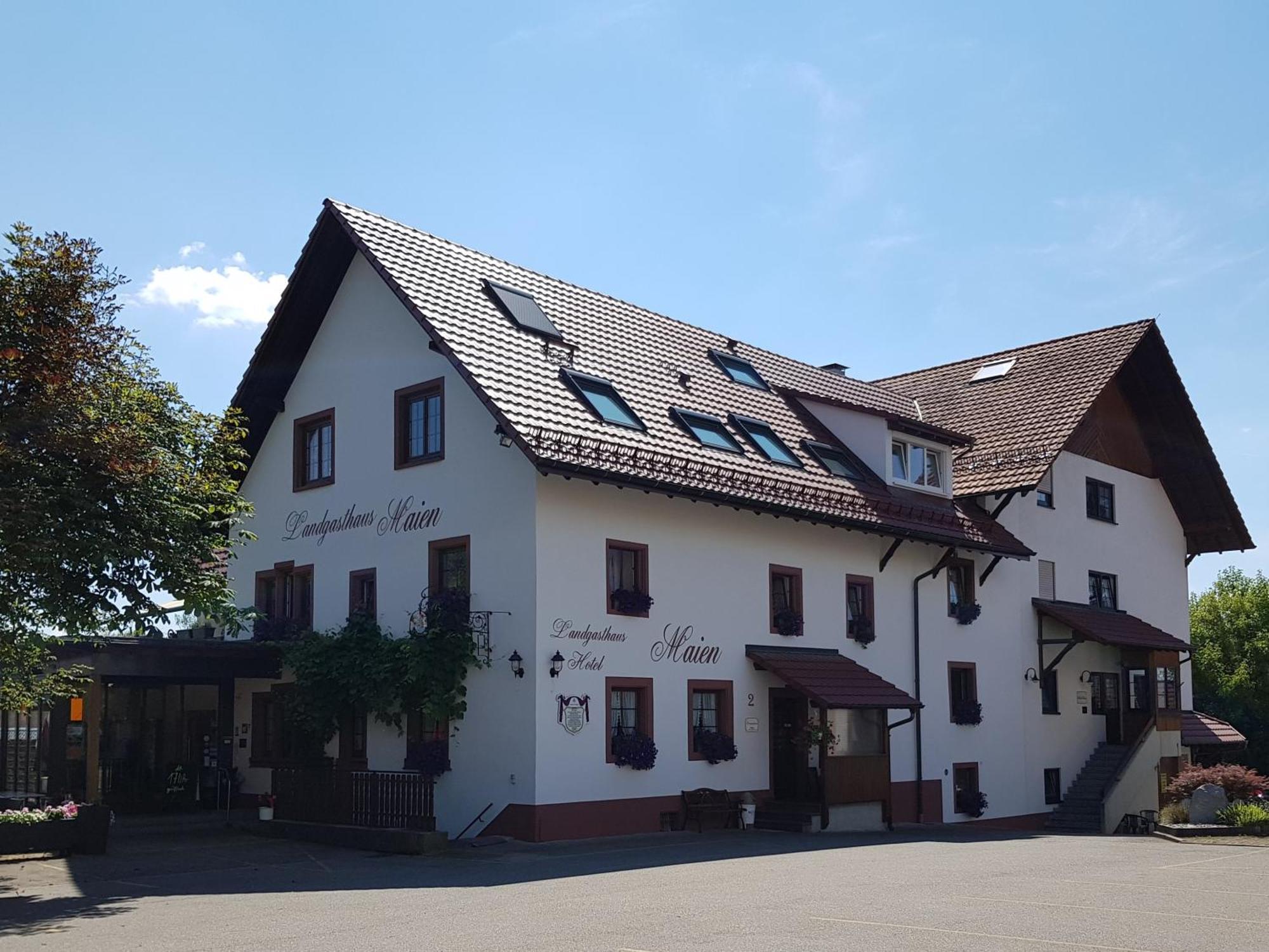 Landgasthaus Hotel Maien رينفيلدن المظهر الخارجي الصورة